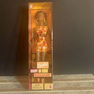 2004 Barbie Hip2Be Square Doll NRFB-AA